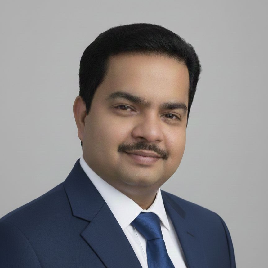 Mukesh Sharma – Founder & President of Valuers Club Mukesh Sharma addressing and guiding valuation professionals at Valuers Club.